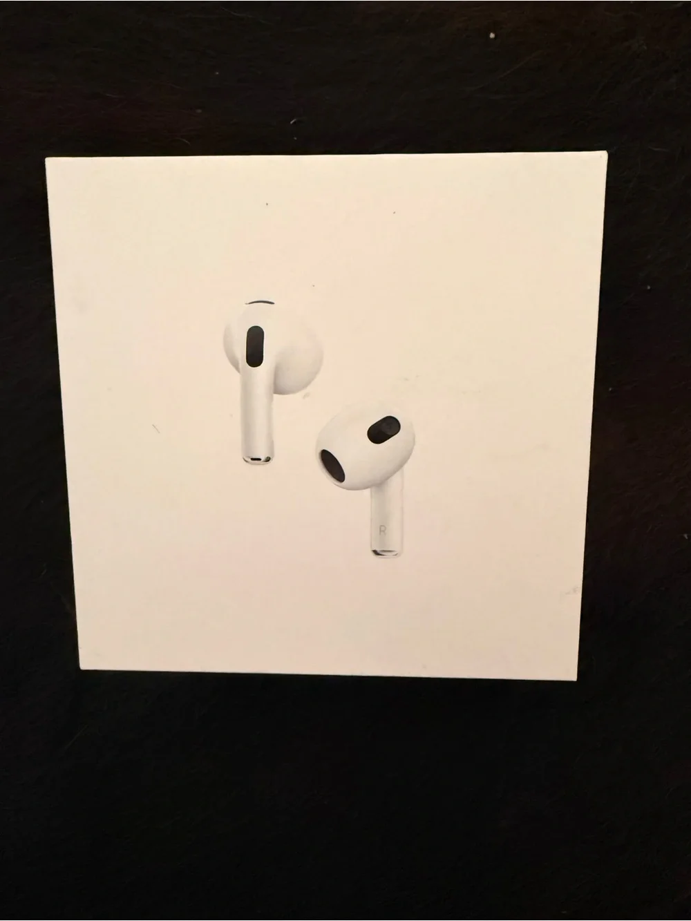 Apple Wireless Earbuds in White